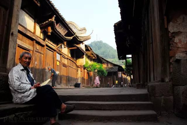 高德地图关机了还可以定位吗？游戏画面