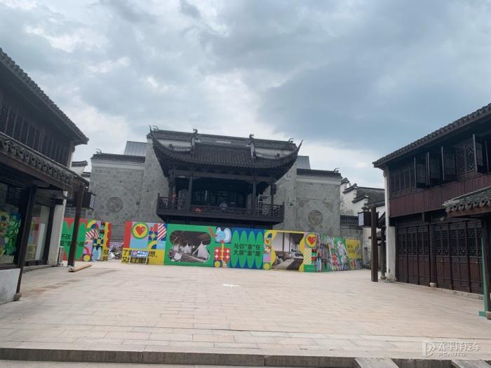 逃离违建房屋2